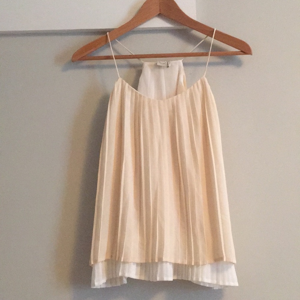 Pleated white and cream top